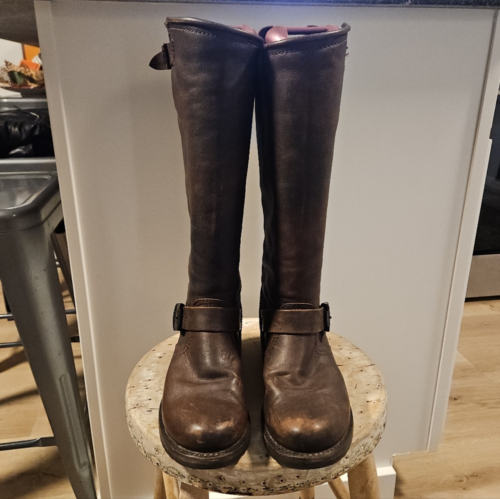 Frye Veronica Slouch Brown Leather Engineer Boots 8 - Picture 4 of 10